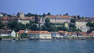 Town of Meersburg, seaside with Meersburg New Palace